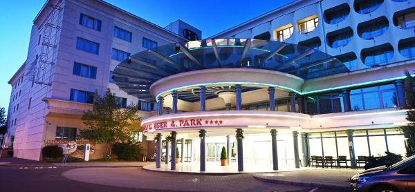 hotel eger park.jpg